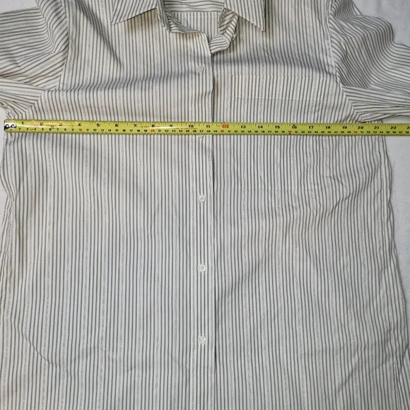 Lafayette 148 New York Glitter Stripe Blouse Women's Size Medium With‎ Flaw - Picture 6 of 10